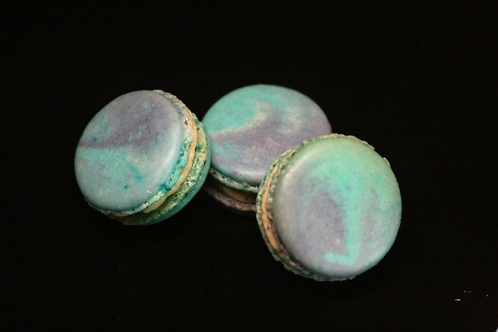 Finished cosmic macarons