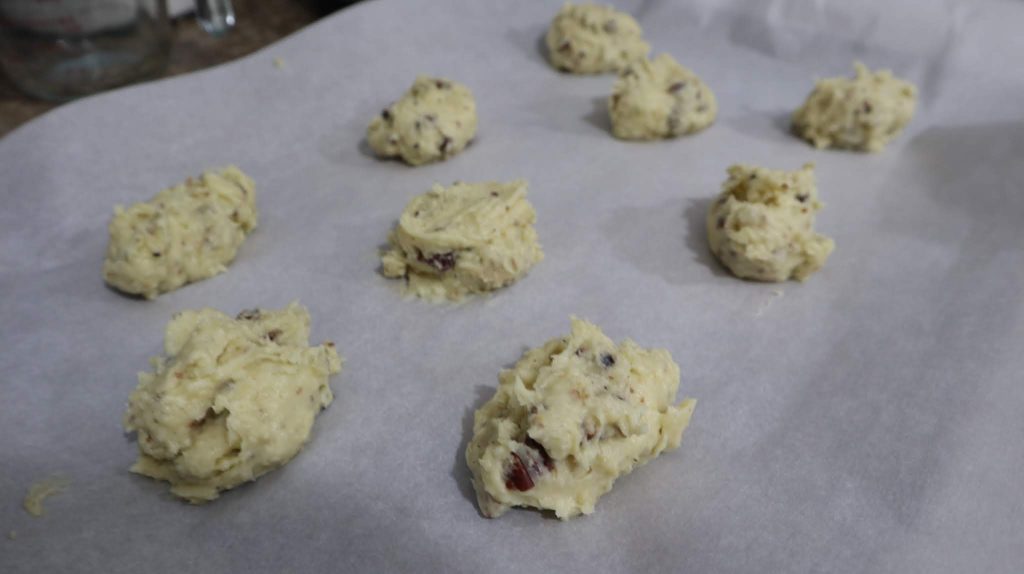 gougeres all scooped and ready to bake